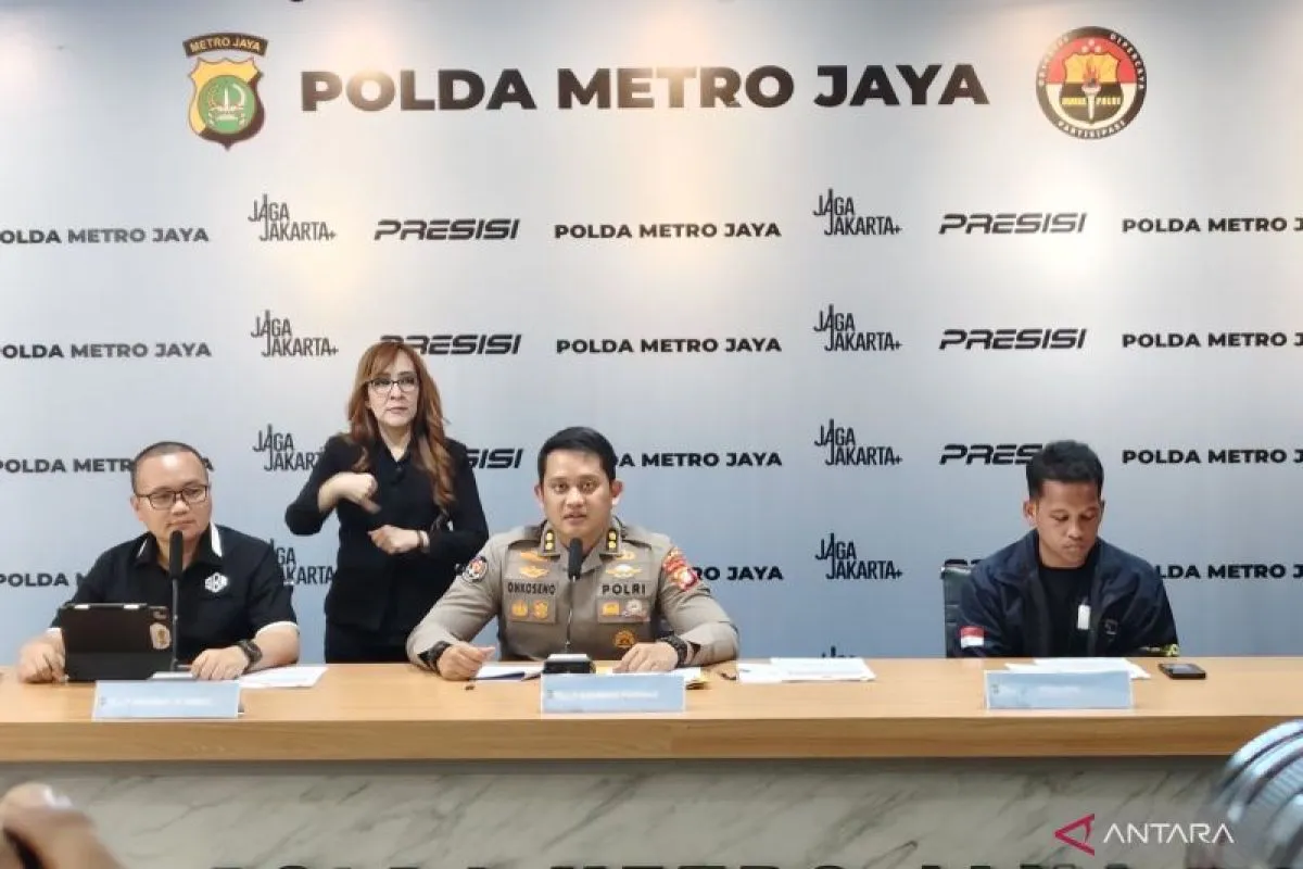 Polisi Tangkap Pelaku Penipuan SMS Palsu Bermodus Fake BTS di MRT